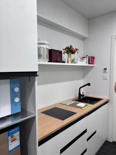 Amber Lake A in مونت ويلنجتون