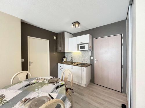 Appt Studio LA ROCHELLE - LR110-D107 Appt Studio LA ROCHELLE - LR110-D107