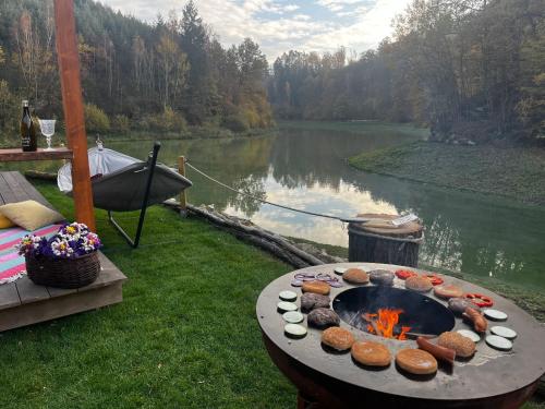 Iekārtas, Glamp SunnyMoon in Lobeč