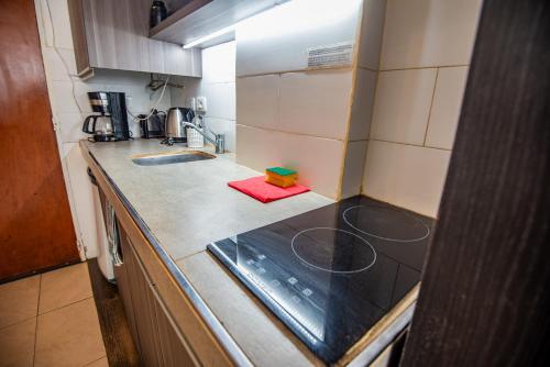 Departamento completo en Microcentro, a pasos del Obelisco, con WiFi, AC y cocina equipada, Buenos Aires (fotografie 9)