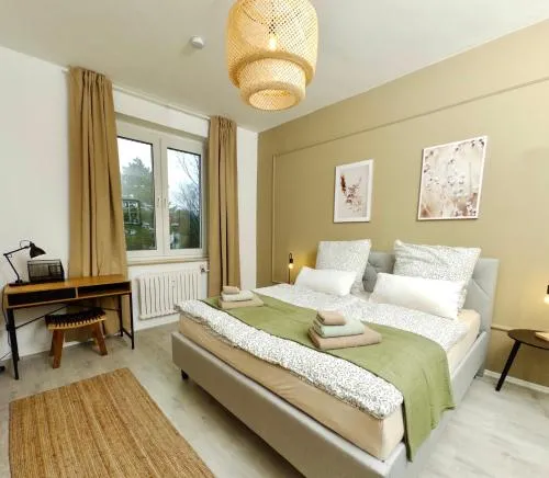 Moderne Wohnung mit Balkon ideal für Familien und Geschäftsreisende in Hattingen, Deutschland