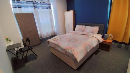 Double-Bedroom in the Heart of Eccles Manchester Perfect for Short Stays BH1, Manchester