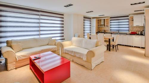 Kalkan 4 Bedroom Villa - image 4