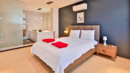 Four-Bedroom Villa image 10