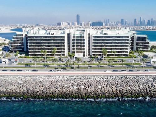 Cozy beachfront 1 bedroom apartment - The 8, Дубай (фото 3)