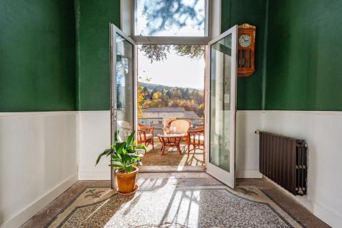 Maison de maître - 12 personnes gîte à louer Dieulefit