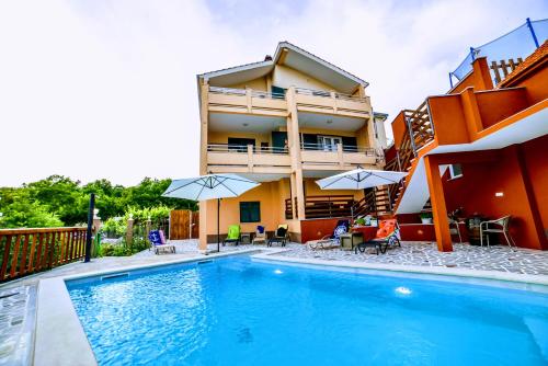 Holiday Home Veronika near Makarska, private pool – khách sạn tại Split - Supetar