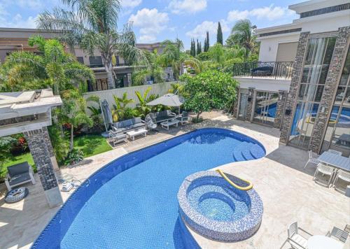 Luxury villa in Caesarea in Caesarea