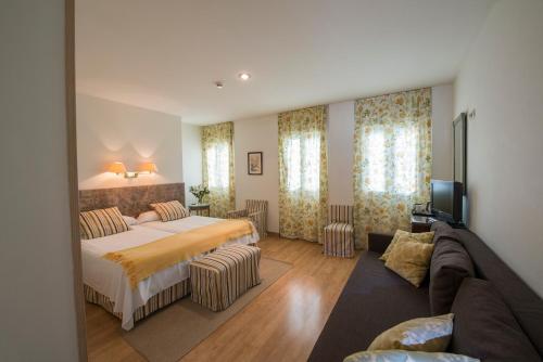 Hotel Alcántara - image 11