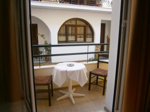 Terraza/balcón, Pansion Chrisa in Skiathos