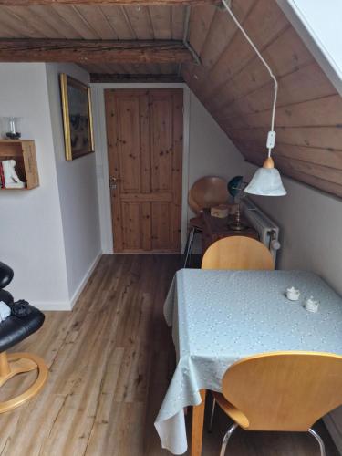 Lækker lejlighed 1 sal in Kjellerup