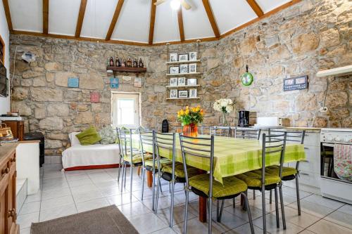 Old Stone House with private Swimming Pool