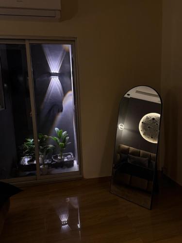 Twilight - Self Check-In - DHA Phase 6 Main Boulevard - 1 BR Apartment, Lahore (photo 4)