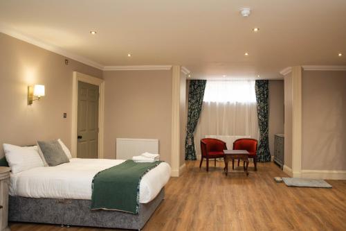 Owston Hall Hotel - image 2