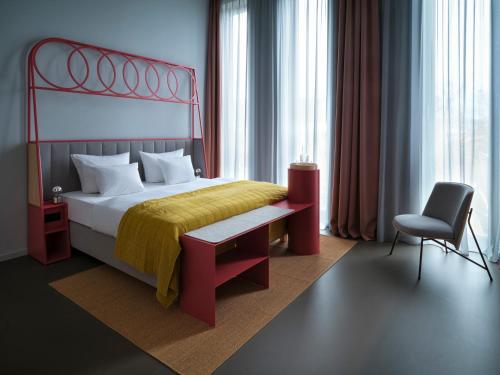 1 queen bed