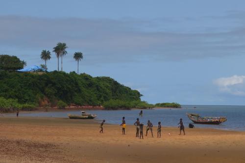 Nearby attraction, Dalilann in Bolama