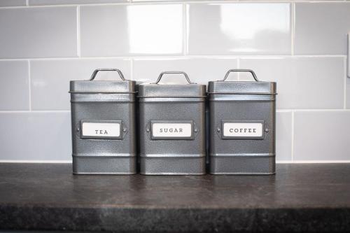 Stylish 3-Bed Home-Liverpool, Liverpool (photo 9)