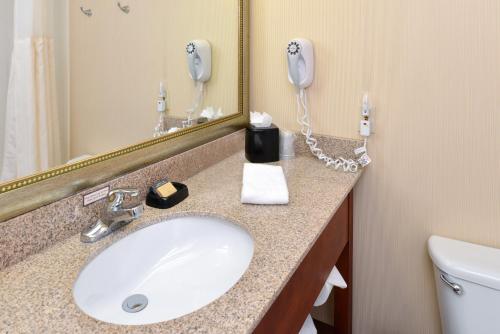 Post 1429 Phoenix Tempe ASU Red Lion Inn & Suites Phoenix - Tempe is perfectly located for both business and leisure guests in Phoenix (AZ). The property offers a wide range of amenities and perks to ensure you have a great time