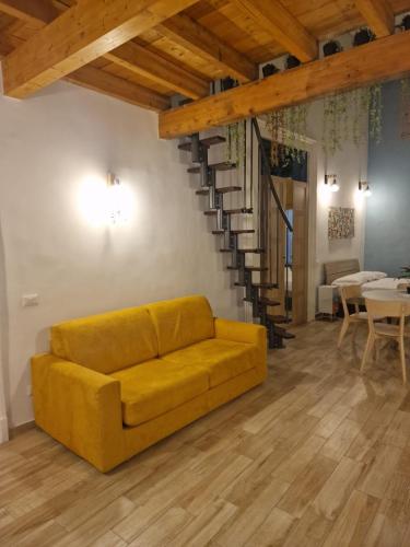 Vico Sedil Capuano 21, Napoli (foto 7)