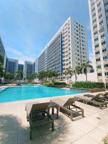 Sea Residences Karen's Staycation, Manila