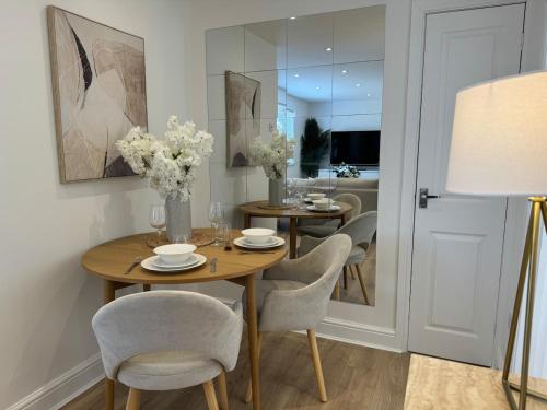 Facilities, Little Cedars in Hellingly