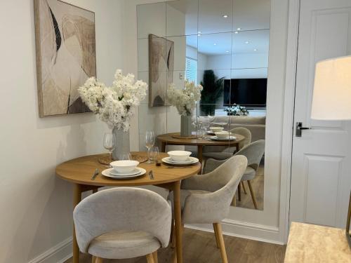 Facilities, Little Cedars in Hellingly