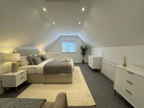 Little Cedars in Hellingly