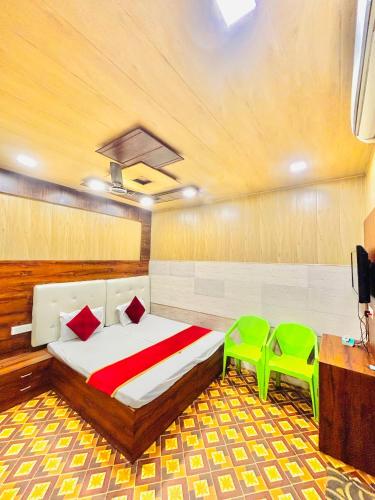 Hotel Agarwal Palace & Restaurant Walkable Distance From Agra Cantt Railway Station near Agra lufthavn