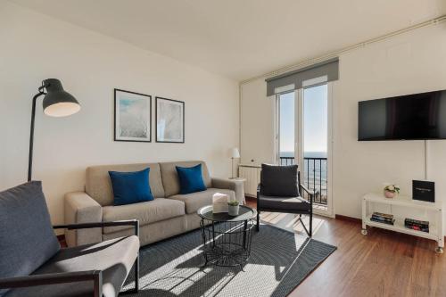 Three-Bedroom Apartment-Port Alegre,57 image 4