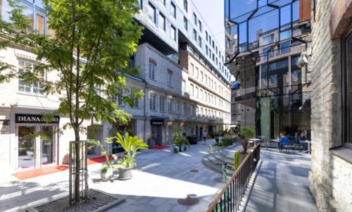 Modern loft in city center in Rotermann Quarter