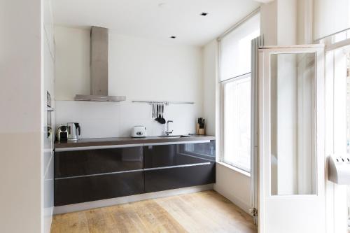 Marnix360apartments Design, Amsterdam (photo 7)