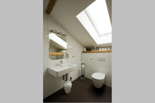 Monello Apartments - image 3