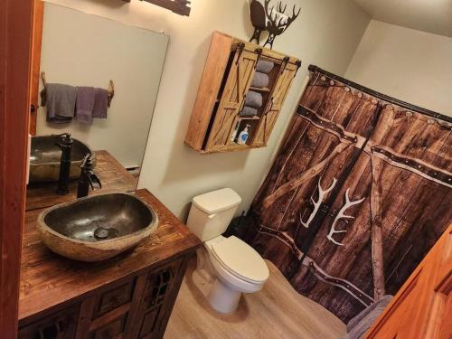 Pocono Mountain Retreat Pocono Mountain Retreat