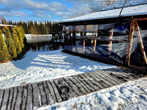 Egliškių Oazė Sodyba su pirtimi kubilu- privatumas garantuotas