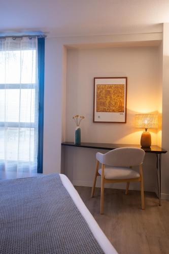 Hotel Canal Aigues Mortes - image 25