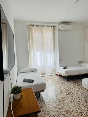 Hostal Ruano - image 11