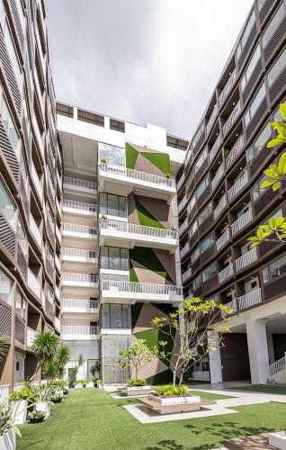 Perfect for Staycation 2BR Loft