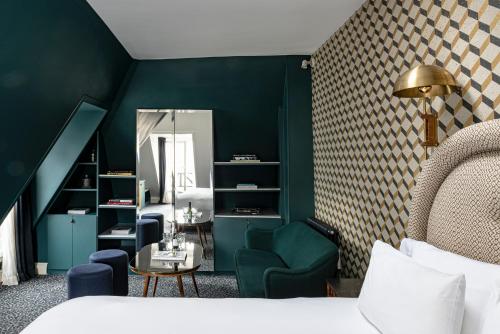 Grand Pigalle Experimental, Paris