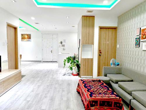 Two-Bedroom Apartment image 4