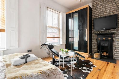 Serres’ Home, Dublin (photo 8)