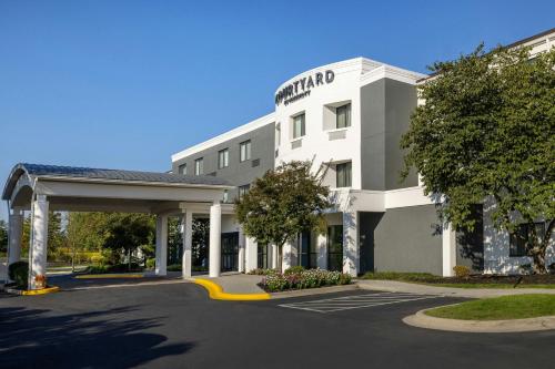 . Courtyard by Marriott Harrisburg West/Mechanicsburg
