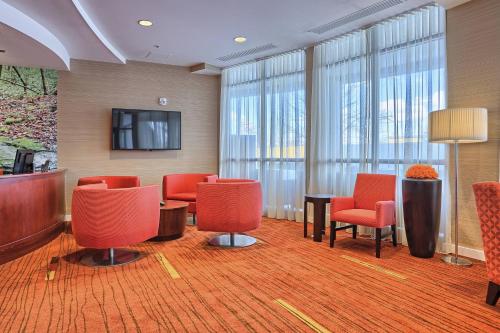 Courtyard by Marriott Harrisburg West/Mechanicsburg - image 2