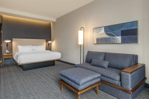 Courtyard by Marriott Fort Lauderdale Downtown - image 8