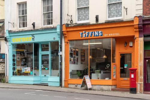 Your Apartment | Cotham Arms - Studio (SK)