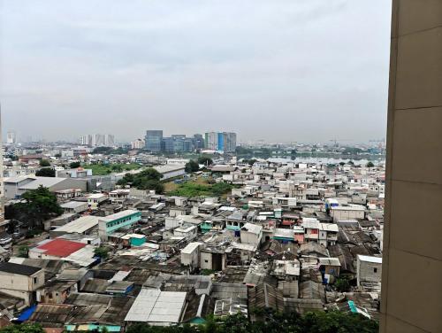 Cheapest 2BR Pluit Sea View Apt with Pool by 2ndHome