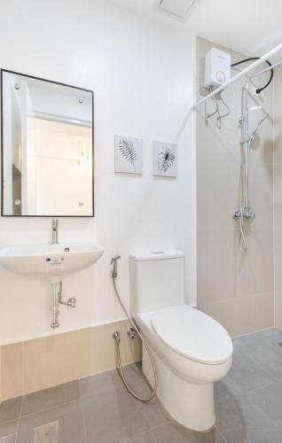 Cozy 1 Bedroom with Sunset View in Balcony