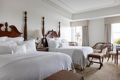 Market Pavilion Hotel