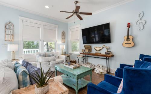 Bluebird Beach House by Oversee 30A in Santa Rosa Beach, USA