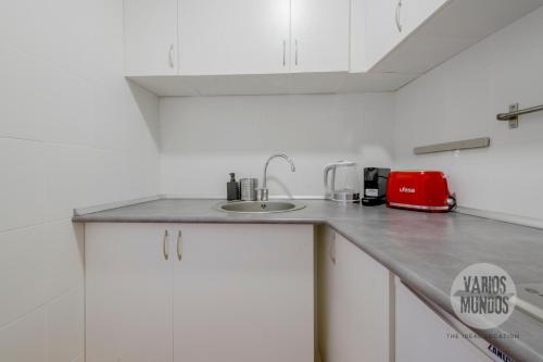 Fancy and New Apt para 4pax en la Calle Carretas - image 3