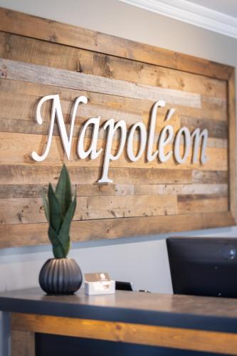 . Hôtel Napoléon